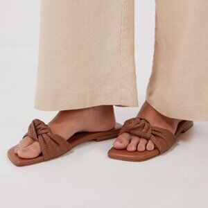 Marc Fisher Marlon Slide - Natural, Size 8.5